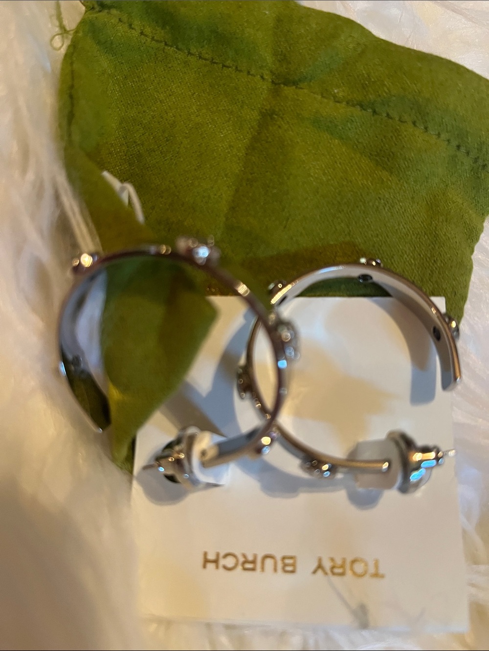 Accessories subcategory identification - Picture 3 of 4